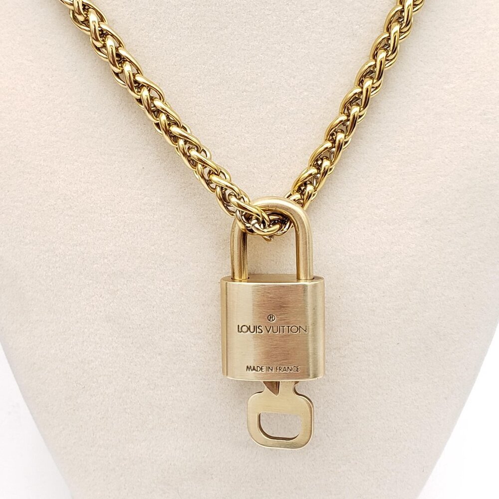 Authentic Louis Vuitton Gold Padlock w/ Unbranded Fashion Stainless Steel Chain - Picture 3 of 7